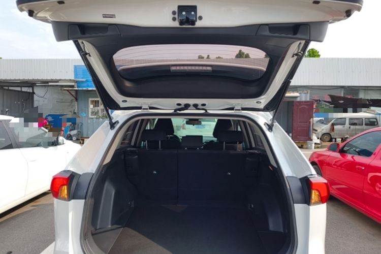 Used Toyota RAV4 2021 2.0L CVT Two-Wheel Drive Urban Edition Trunk