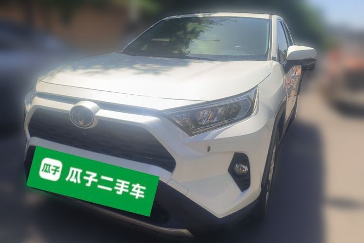 Used Toyota RAV4 2021 2.0L CVT Two-Wheel Drive Fashion PLUS Edition Guazi used car, China used car export, Used car for sale, Used  cars, Cheapest cars for sale