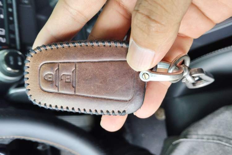Used Toyota RAV4 2021 2.0L CVT 4x4 Style PLUS Edition Vehicle Key