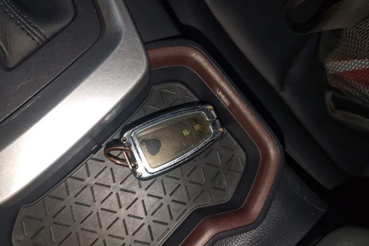 Used Toyota RAV4 2021 2.0L CVT 4x4 Style PLUS Edition Vehicle Key