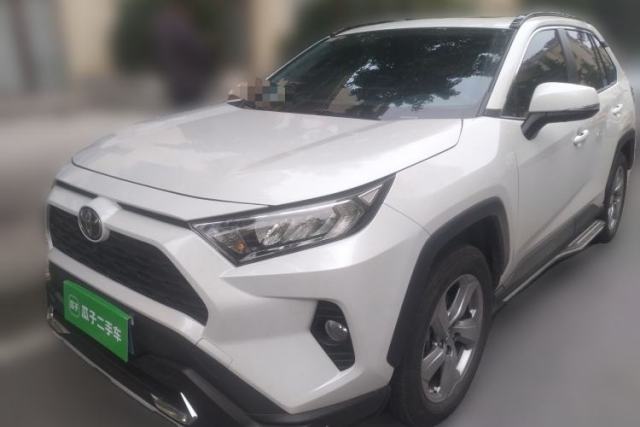 Used Toyota RAV4 2021 2.0L CVT Two-Wheel Drive Fashion Edition