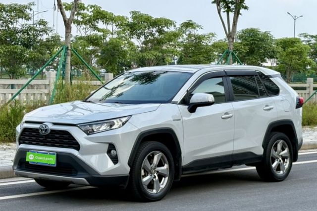 Used Toyota RAV4 2021 Revised Version Dual-Motor Hybrid 2.5L E-CVT Two-Wheel Drive Elite Edition