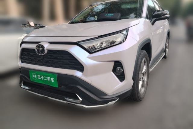 Used Toyota RAV4 2021 2.0L CVT Two-Wheel Drive Fashion PLUS Edition