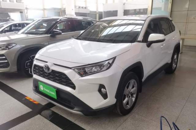 Used Toyota RAV4 2021 2.0L CVT 4x4 Trend Edition