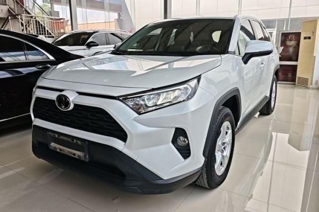 Ojetý Toyota RAV4 2021 2.0L CVT Two-Wheel Drive Urban Edition