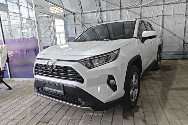 Used Toyota RAV4 2021 2.0L CVT Two-Wheel Drive Fashion Edition