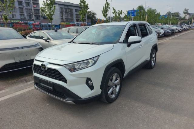 Used Toyota RAV4 2021 2.0L CVT Two-Wheel Drive Fashion PLUS Edition
