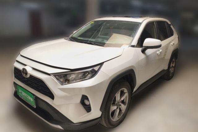 Used Toyota RAV4 2021 2.0L CVT Two-Wheel Drive Fashion PLUS Edition