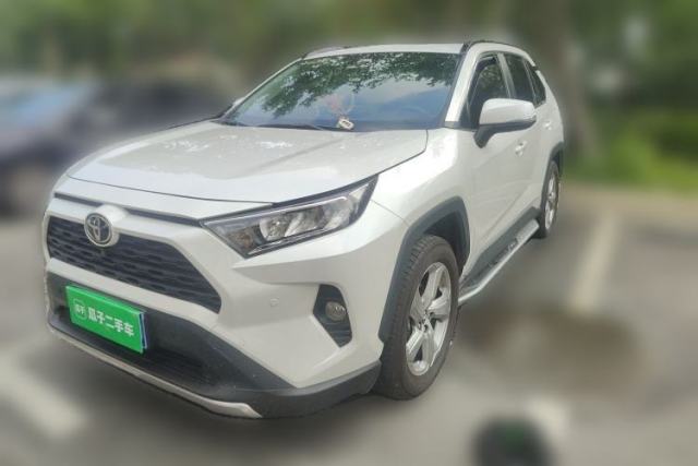 Used Toyota RAV4 2021 2.0L CVT Two-Wheel Drive Fashion PLUS Edition