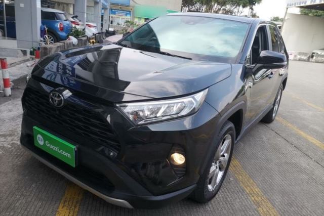Used Toyota RAV4 2022 2.0L CVT Two-Wheel Drive Fashion Edition