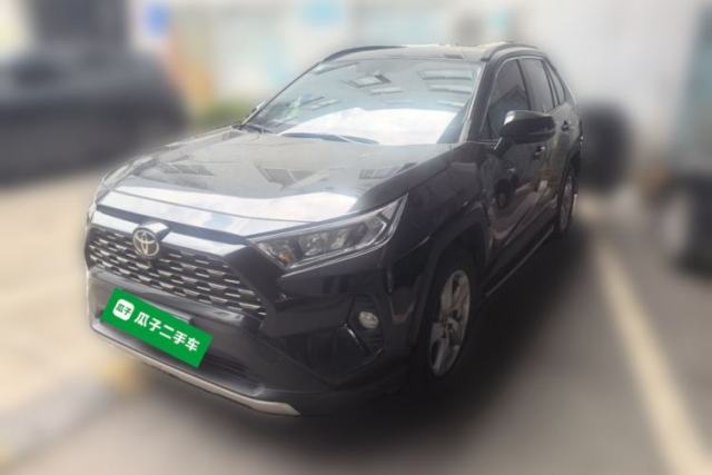 Used Toyota RAV4 2022 2.0L CVT Two-Wheel Drive Fashion Edition
