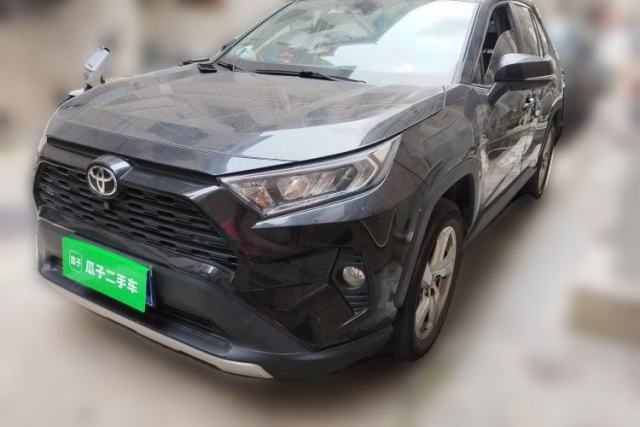 Used Toyota RAV4 2022 2.0L CVT Two-Wheel Drive Fashion Plus Edition