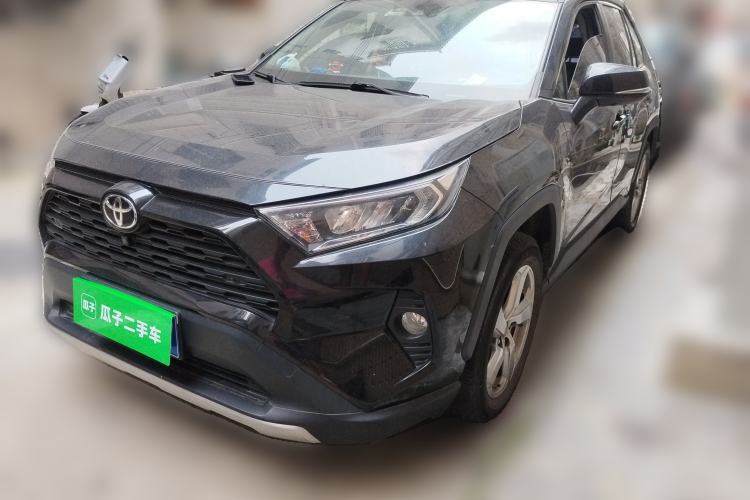 Used Toyota RAV4 2022 2.0L CVT Two-Wheel Drive Fashion Plus Edition Guazi used car, China used car export, Used car for sale, Used  cars, Cheapest cars for sale