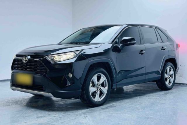 Used Toyota RAV4 2022 2.0L CVT Two-Wheel Drive Fashion Plus Edition