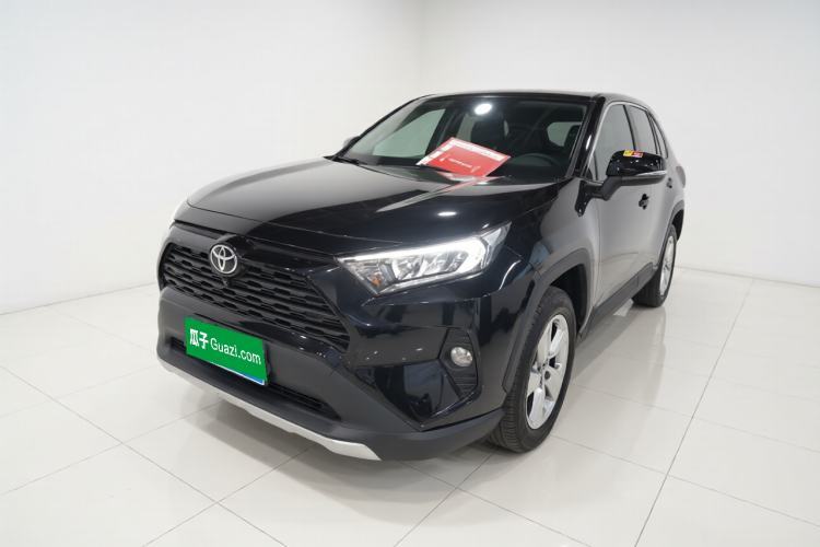 Used Toyota RAV4 2022 2.0L CVT Two-Wheel Drive Fashion Plus Edition Guazi used car, China used car export, Used car for sale, Used  cars, Cheapest cars for sale