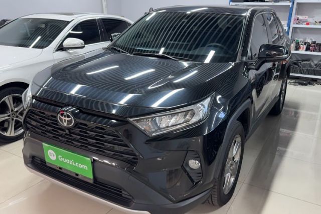 Used Toyota RAV4 2022 2.0L CVT Two-Wheel Drive Fashion Plus Edition