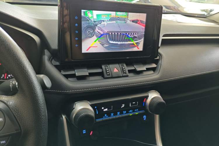 Used Toyota RAV4 2022 2.0L CVT Two-Wheel Drive Urban Edition Audio And AC Panel