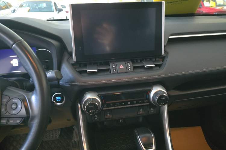 Used Toyota RAV4 2022 2.0L CVT Two-Wheel Drive Fashion Plus Edition Audio And AC Panel