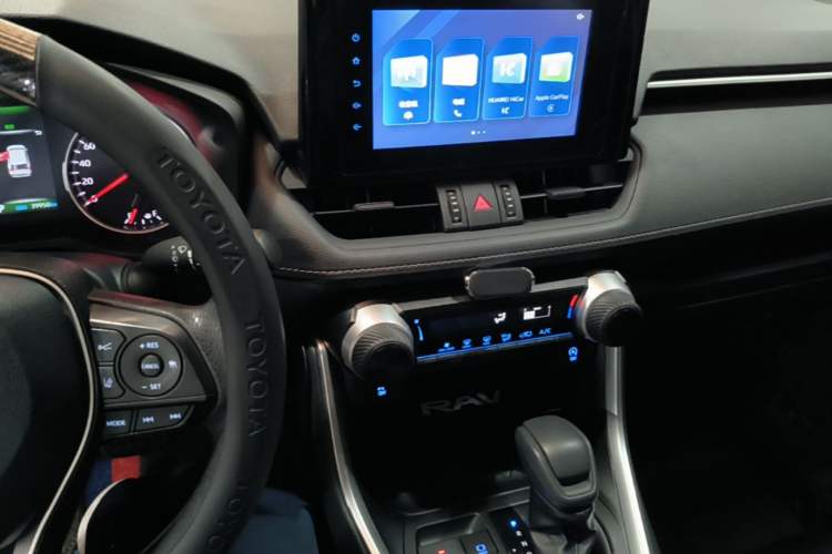 Used Toyota RAV4 2022 2.0L CVT Two-Wheel Drive Urban Edition Audio And AC Panel