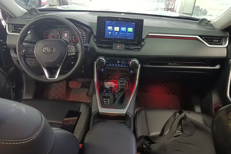 Used Toyota RAV4 2022 2.0L CVT Two-Wheel Drive Urban Edition Center Console