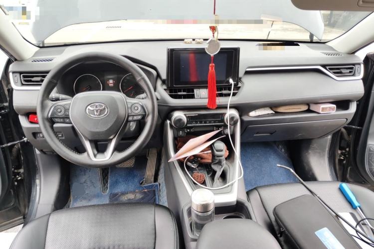 Used Toyota RAV4 2022 2.0L CVT Two-Wheel Drive Urban Edition Center Console