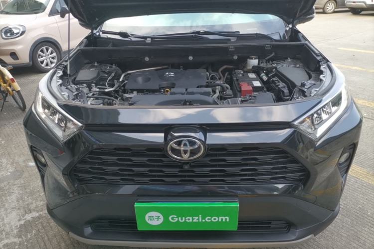 Used Toyota RAV4 2022 2.0L CVT Two-Wheel Drive Fashion Edition Engine Bay