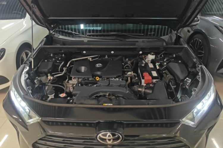 Used Toyota RAV4 2022 2.0L CVT Two-Wheel Drive Fashion Plus Edition Engine Bay