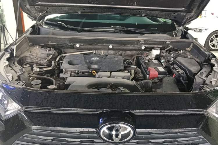 Used Toyota RAV4 2022 2.0L CVT Two-Wheel Drive Urban Edition Engine Bay