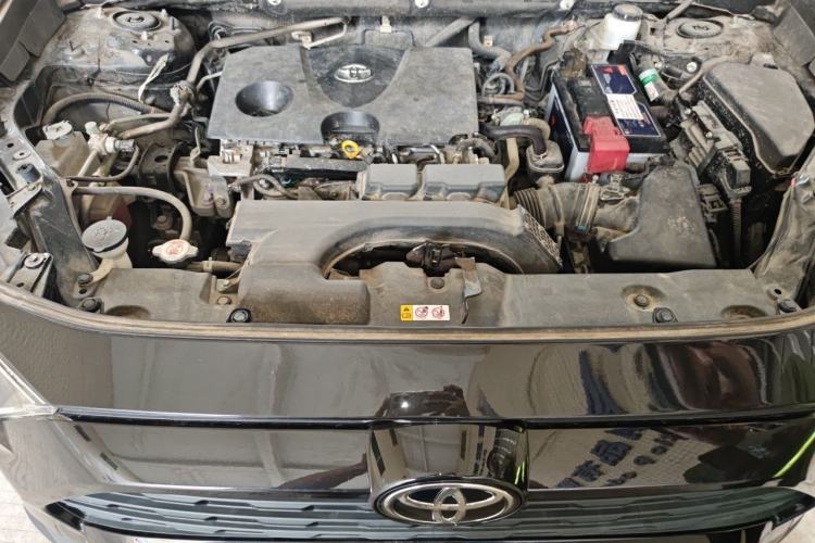 Used Toyota RAV4 2022 2.0L CVT Two-Wheel Drive Fashion Edition Engine Bay
