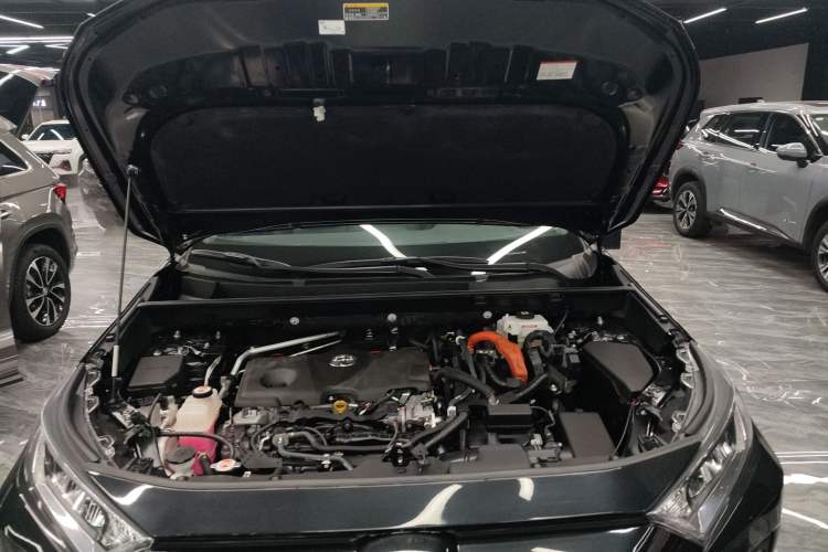Used Toyota RAV4 2022 Dual-Engine 2.5L E-CVT Four-Wheel Drive Elite Plus Edition Engine Bay
