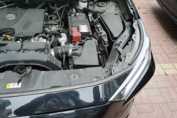 Used Toyota RAV4 2022 2.0L CVT Two-Wheel Drive Fashion Plus Edition Engine Bay Left