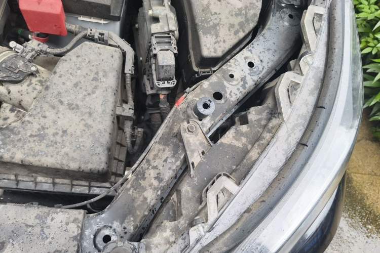 Used Toyota RAV4 2022 2.0L CVT Two-Wheel Drive Urban Edition Engine Bay Left