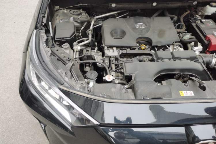 Used Toyota RAV4 2022 2.0L CVT Two-Wheel Drive Fashion Plus Edition Engine Bay Right