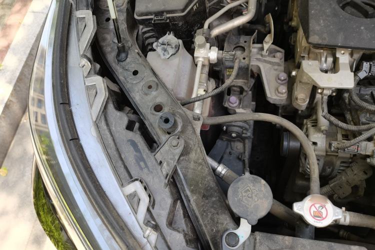 Used Toyota RAV4 2022 2.0L CVT 4x4 Style Plus Edition Engine Bay Right