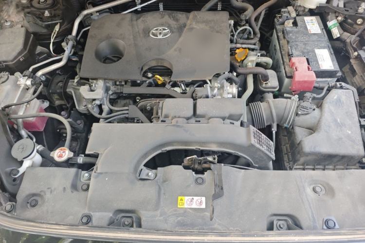 Used Toyota RAV4 2022 2.0L CVT Two-Wheel Drive Fashion Plus Edition Engine Bay