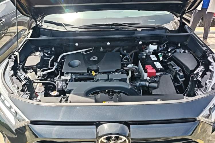 Used Toyota RAV4 2022 2.0L CVT Two-Wheel Drive Fashion Plus Edition Engine Bay