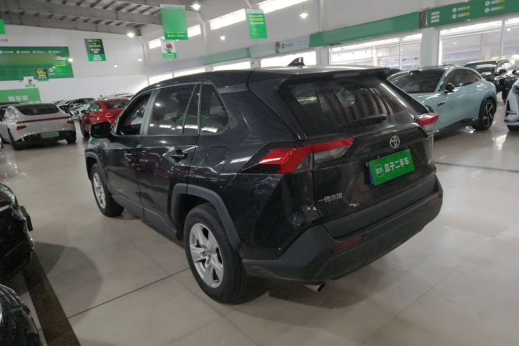 Used Toyota RAV4 2022 2.0L CVT Two-Wheel Drive Urban Edition Exterior 2
