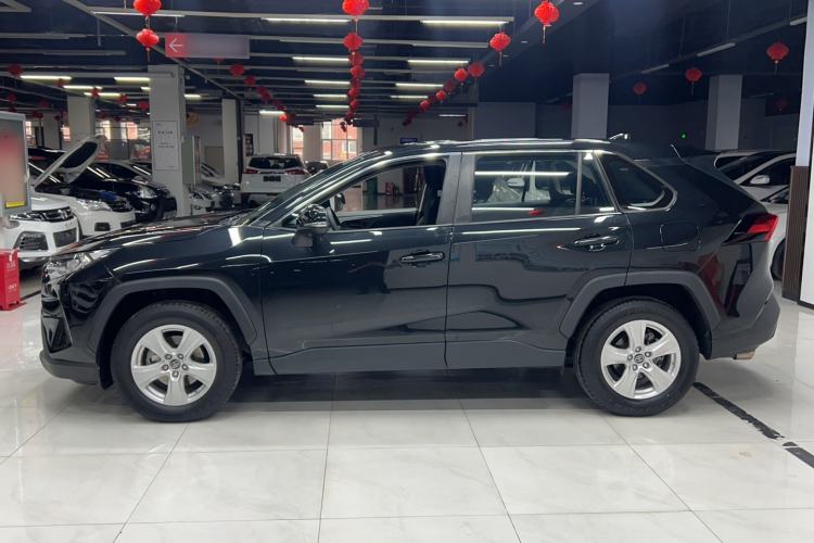 Used Toyota RAV4 2022 2.0L CVT Two-Wheel Drive Urban Edition Exterior 2