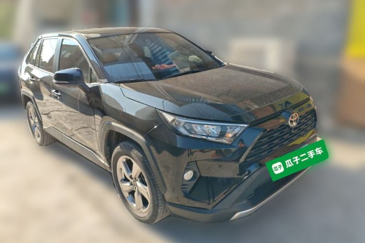 Used Toyota RAV4 2022 2.0L CVT Two-Wheel Drive Fashion Edition Exterior 2