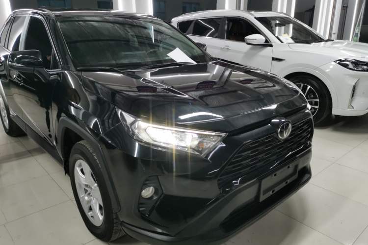 Used Toyota RAV4 2022 2.0L CVT Two-Wheel Drive Urban Edition Exterior 2