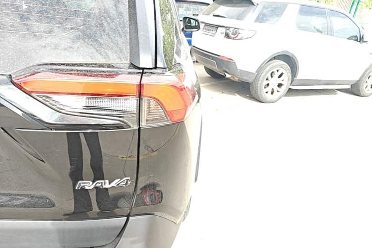 Used Toyota RAV4 2022 2.0L CVT Two-Wheel Drive Urban Edition Exterior 3