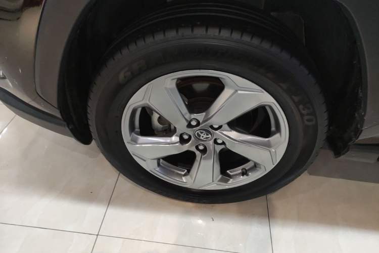 Used Toyota RAV4 2022 2.0L CVT Two-Wheel Drive Fashion Plus Edition Exterior 4