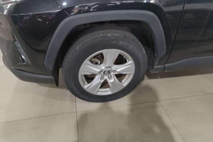 Used Toyota RAV4 2022 2.0L CVT Two-Wheel Drive Urban Edition Exterior 4