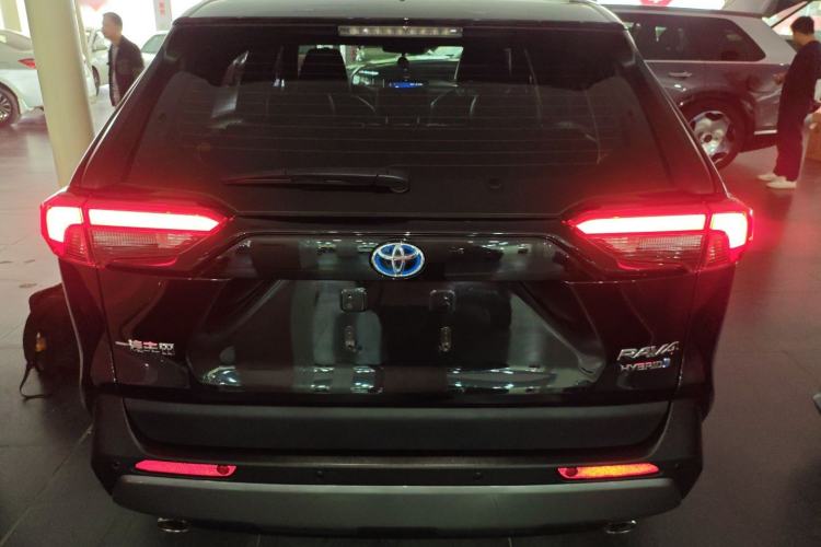 Used Toyota RAV4 2022 Dual-Engine 2.5L E-CVT Two-Wheel Drive Elite Edition Exterior 4