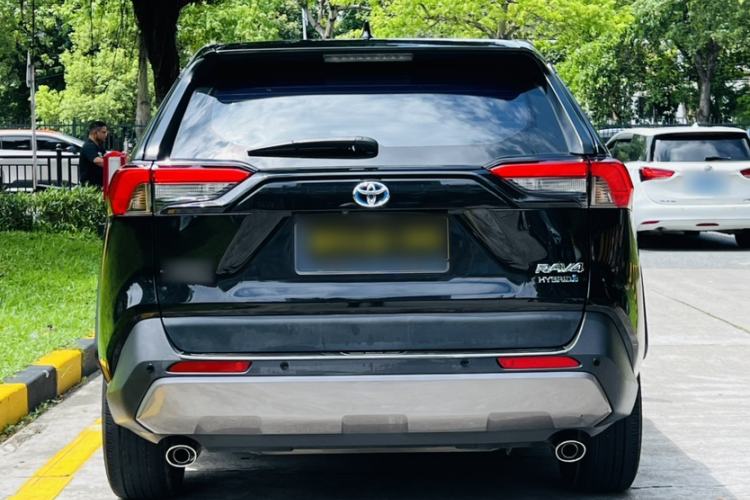 Used Toyota RAV4 2022 Dual-Engine 2.5L E-CVT Two-Wheel Drive Elite Edition Exterior 4