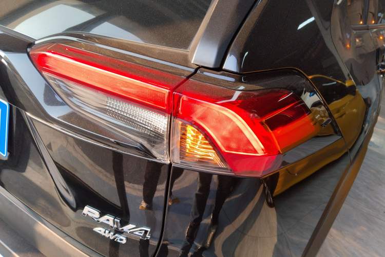Used Toyota RAV4 2022 2.0L CVT 4x4 Style Plus Edition Exterior 6