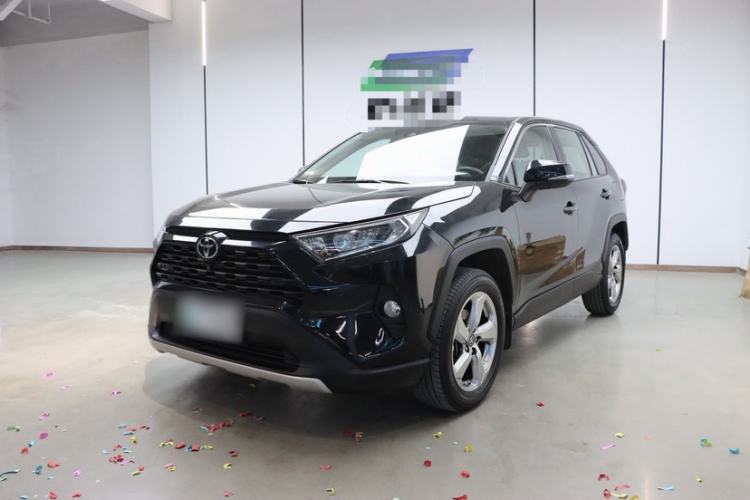 Used Toyota RAV4 2022 2.0L CVT Two-Wheel Drive Fashion Plus Edition Exterior 6