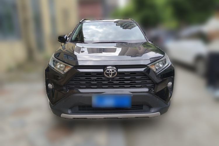 Used Toyota RAV4 2022 2.0L CVT Two-Wheel Drive Fashion Edition Front