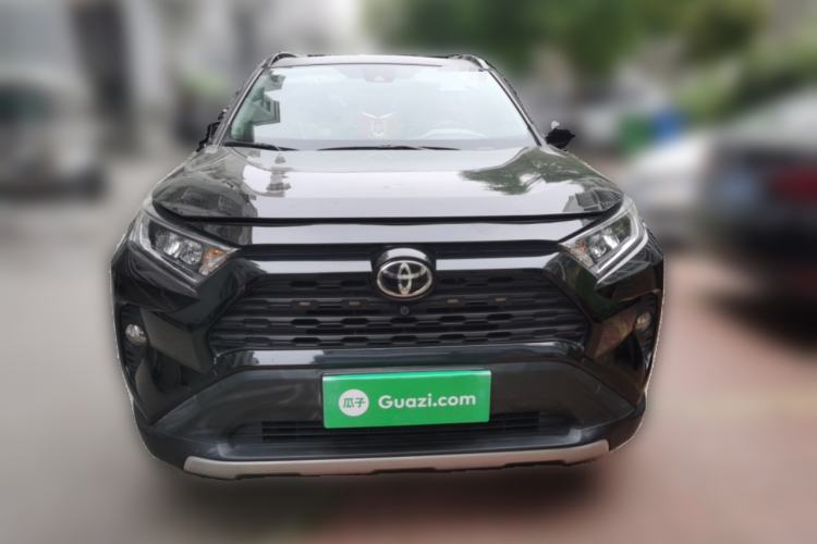 Used Toyota RAV4 2022 2.0L CVT Two-Wheel Drive Fashion Plus Edition Front