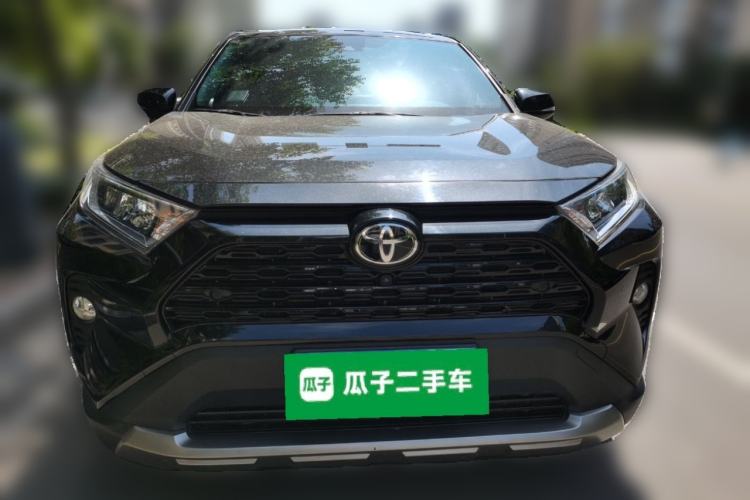 Used Toyota RAV4 2022 2.0L CVT 4x4 Style Plus Edition Front